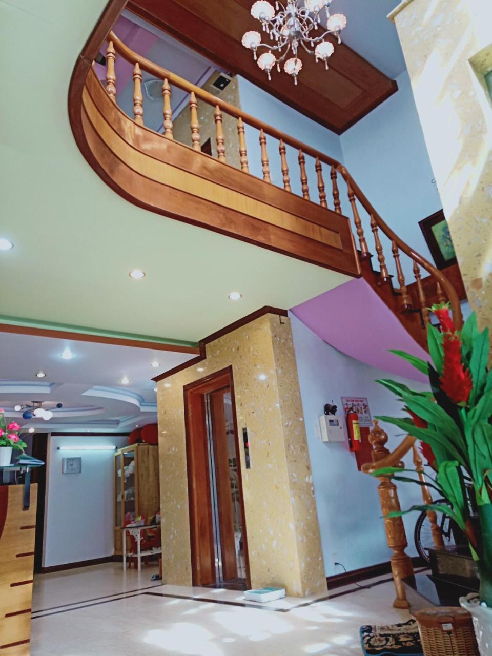 Khach San Nhu Yen Hotel Nha Trang Eksteriør billede